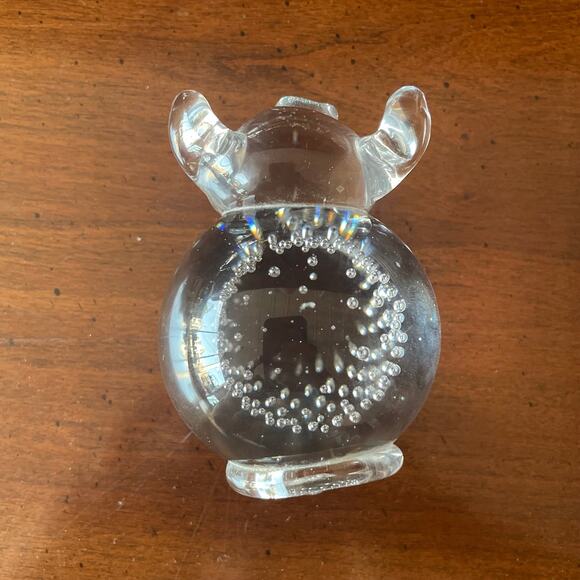 Clear Glass Pig Paperweight with Controlled Bubbles, 4" Long - Picture 3 of 5